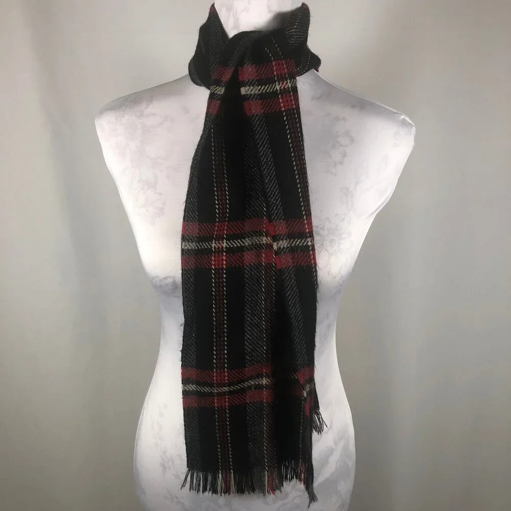 Black & Red Plaid Winter Scarf (Unisex)